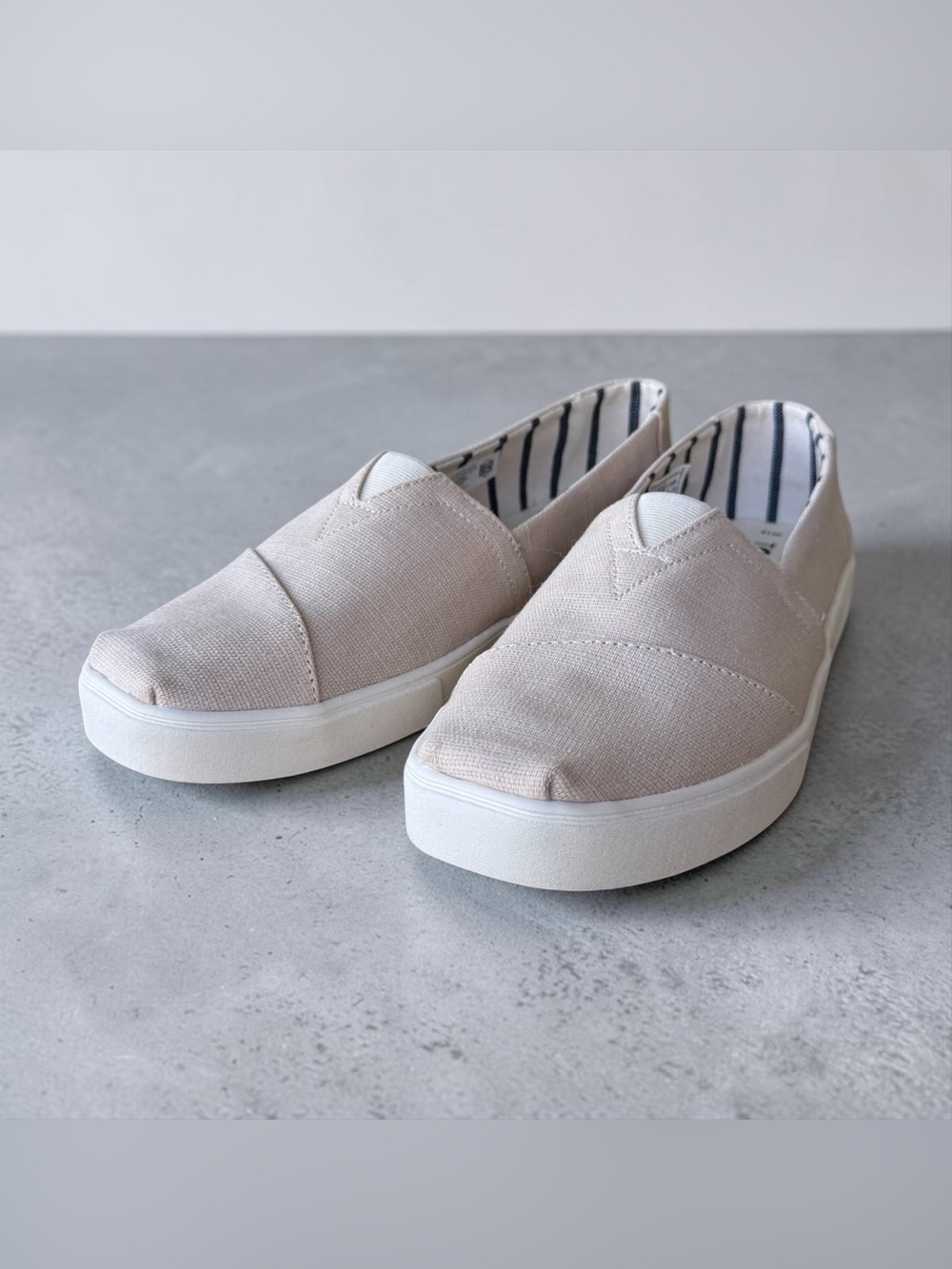 TOMS Men's Venice Collection Classic Cupsole Sneaker Natural Canvas Size 13